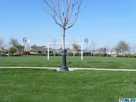 3310 Spring Sails Ave, Tulare, CA 93274 photo 36