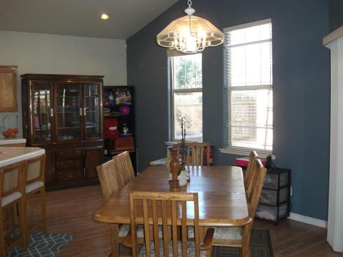 1626 E Parkview Ave, Visalia, CA 93292 photo 5