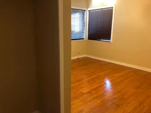 135 E Walnut Ave, Visalia, CA 93277 photo 30