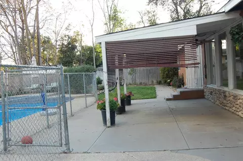 135 E Walnut Ave, Visalia, CA 93277 photo 45