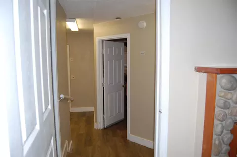 135 E Walnut Ave, Visalia, CA 93277 photo 36