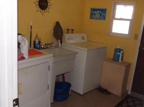 15966 Avenue 327, Ivanhoe, CA 93235 photo 7