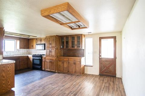 22079 Carson Ave, Exeter, CA 93221 photo 6