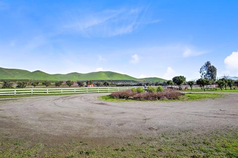 21027 Road 252, Lindsay, CA 93247 photo 6