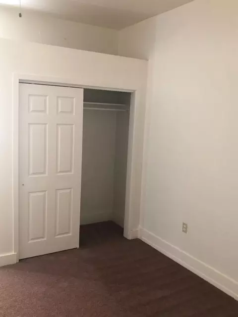 500 E Yale Ave, Dinuba, CA 93618 photo 11