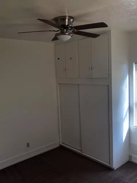 500 E Yale Ave, Dinuba, CA 93618 photo 8