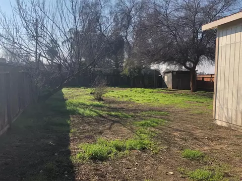 500 E Yale Ave, Dinuba, CA 93618 photo 15
