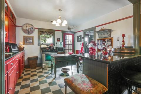 130 E Cedar St, Exeter, CA 93221 photo 9