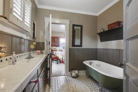 130 E Cedar St, Exeter, CA 93221 photo 19