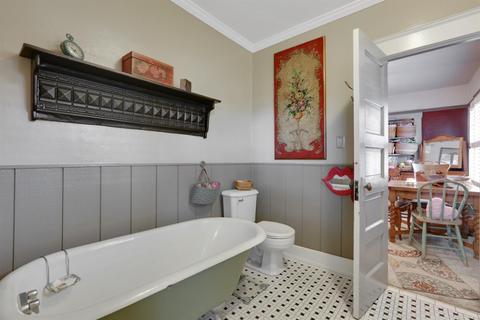 130 E Cedar St, Exeter, CA 93221 photo 18