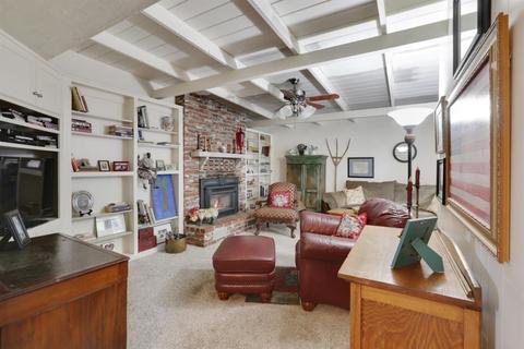 130 E Cedar St, Exeter, CA 93221 photo 14