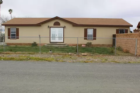 23540 Owens St, Ducor, CA 93218 photo 1