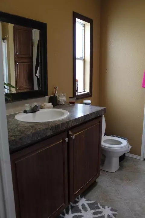 23540 Owens St, Ducor, CA 93218 photo 10