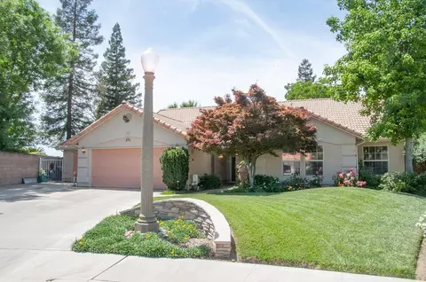 604 Pheasant Ct, Exeter, CA 93221 photo 2