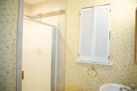 121 N Cambridge Dr, Lemoore, CA 93245 photo 23