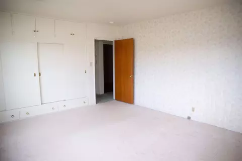 121 N Cambridge Dr, Lemoore, CA 93245 photo 8