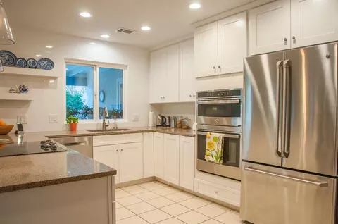 125 E Paseo Ave, Visalia, CA 93277 photo 13