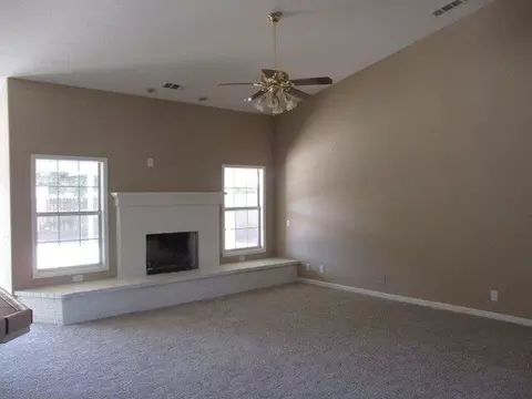 504 Rolling Hills St, Exeter, CA 93221 photo 4