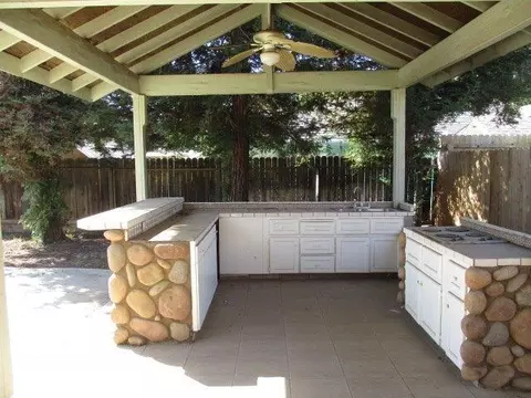 504 Rolling Hills St, Exeter, CA 93221 photo 15