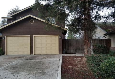 1313 E Thompson, Tulare, CA 93274 photo 6
