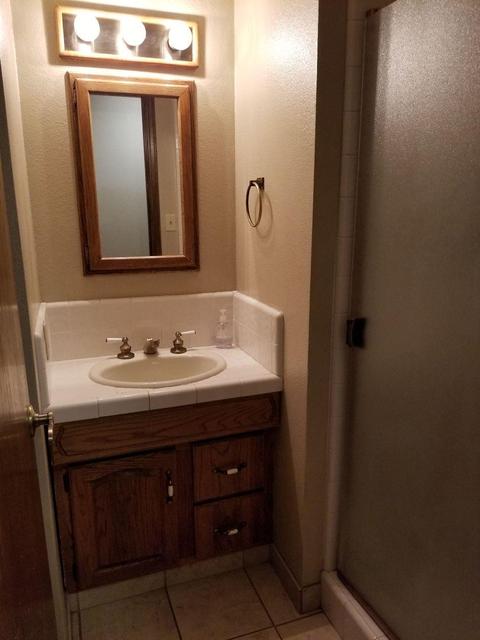 1313 E Thompson, Tulare, CA 93274 photo 20