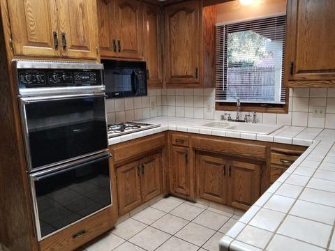 1313 E Thompson, Tulare, CA 93274 photo 14