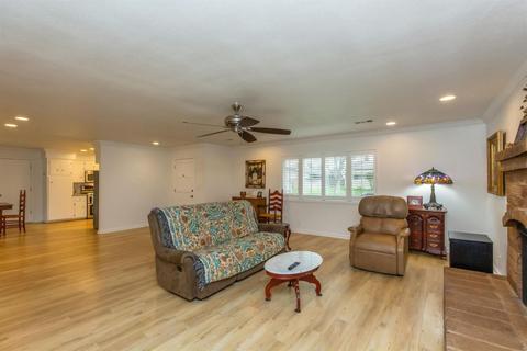 118 Russell Ave, Clovis, CA 93612 photo 8