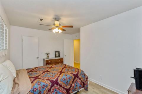 118 Russell Ave, Clovis, CA 93612 photo 11