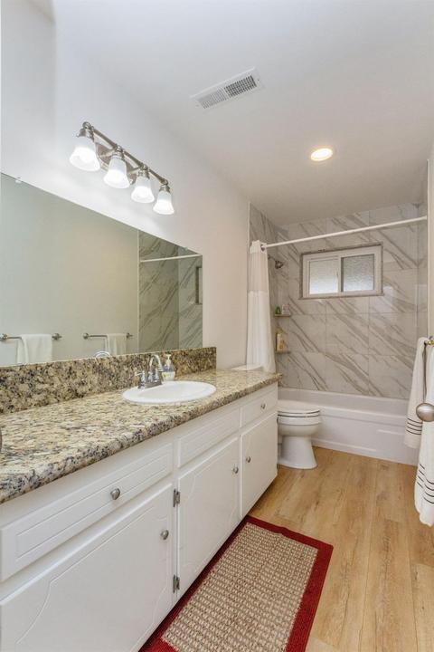 118 Russell Ave, Clovis, CA 93612 photo 10