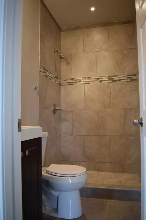 343 Magnolia Ave, Lemoore, CA 93245 photo 7