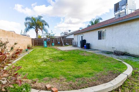 810 Toledo St, Lemoore, CA 93245 photo 28