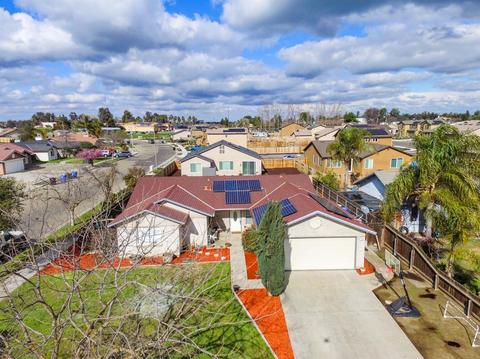 810 Toledo St, Lemoore, CA 93245 photo 2