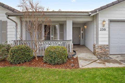 2301 E Beech Ct, Visalia, CA 93292 photo 5
