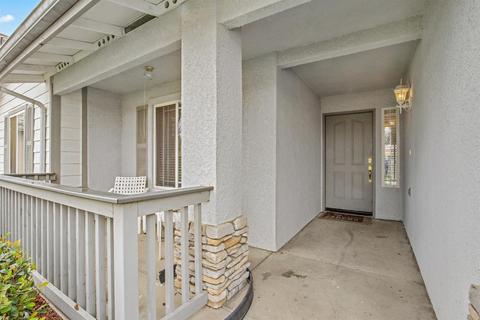 2301 E Beech Ct, Visalia, CA 93292 photo 6