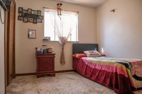 1446 E North Way, Dinuba, CA 93618 photo 17