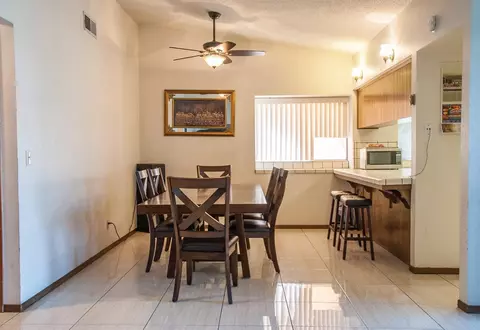 1446 E North Way, Dinuba, CA 93618 photo 9