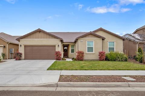 2015 N Stokes Ct, Visalia, CA 93291 photo 2