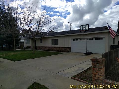 1351 N Williams St, Tulare, CA 93274 photo 3