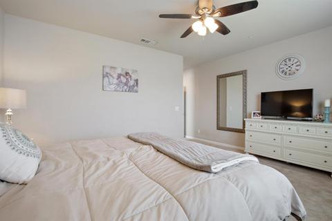 880 Legend Dr, Lemoore, CA 93245 photo 26