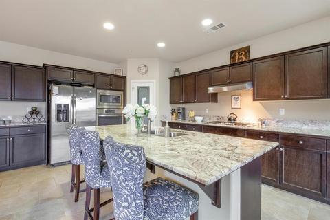 880 Legend Dr, Lemoore, CA 93245 photo 13