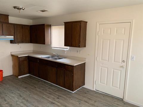 362 S Evans Rd, Tipton, CA 93272 photo 7