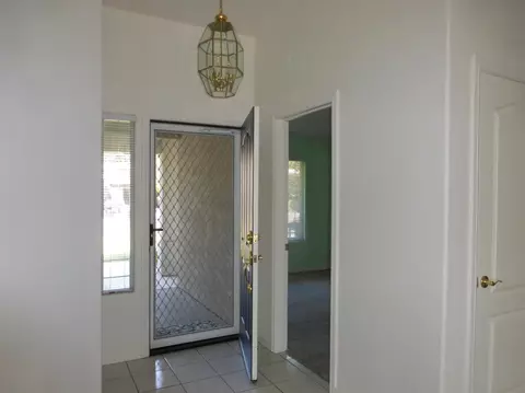 2427 E Beech Ave, Visalia, CA 93292 photo 2