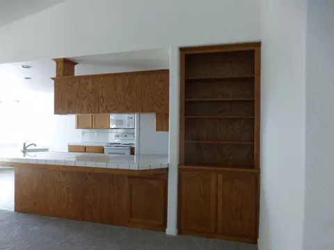 2427 E Beech Ave, Visalia, CA 93292 photo 3