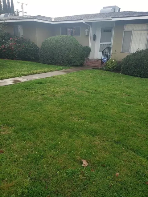1111 E Sierra Ave, Tulare, CA 93274 photo 1