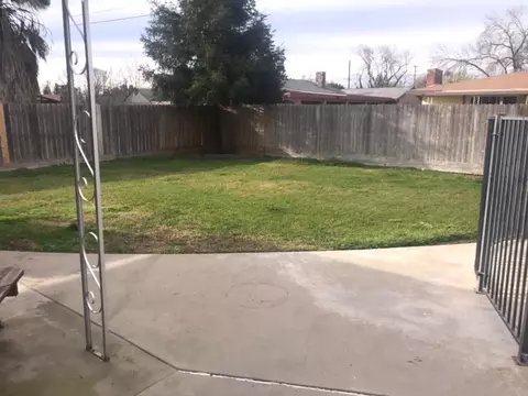 1700 E Academy Ave, Tulare, CA 93274 photo 15