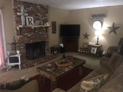 1700 E Academy Ave, Tulare, CA 93274 photo 5