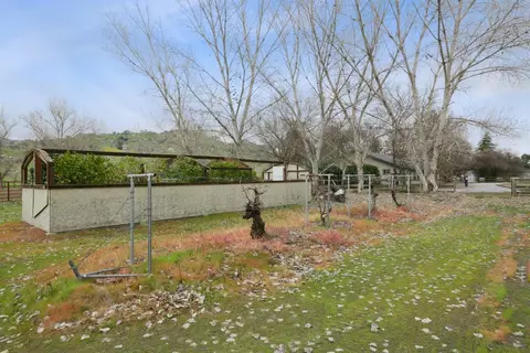 31906 Fritz Dr, Exeter, CA 93221 photo 12