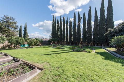 1341 E Laurel Ave, Tulare, CA 93274 photo 23