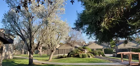 2500 E Tulare Ave, Visalia, CA 93292 photo 37