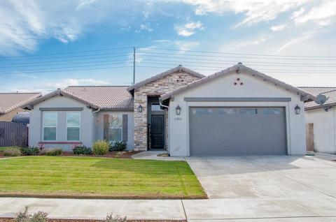 1502 Laredo St, Tulare, CA 93274 photo 2